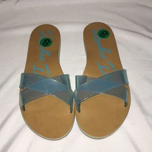 NWT ROCKET DOG FLIP FLOPS